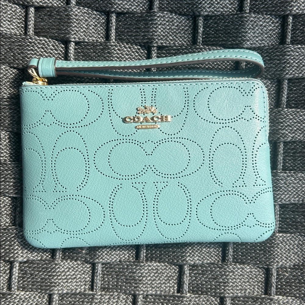 NWT Coach Perforated Leather Wristlet-Blue